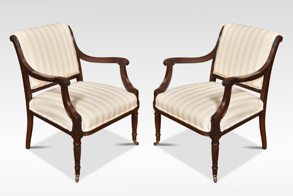 Pair of mahogany armchairs View V