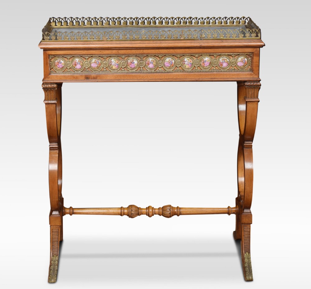 Walnut jardiniere  View VI