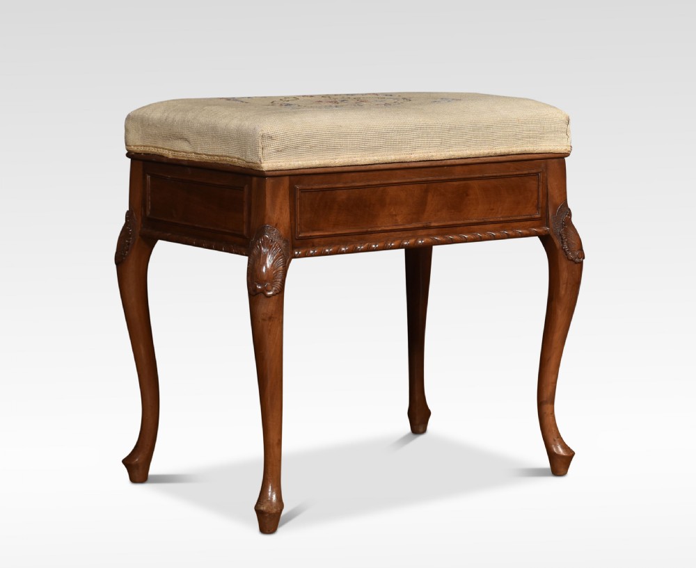 Mahogany piano stool