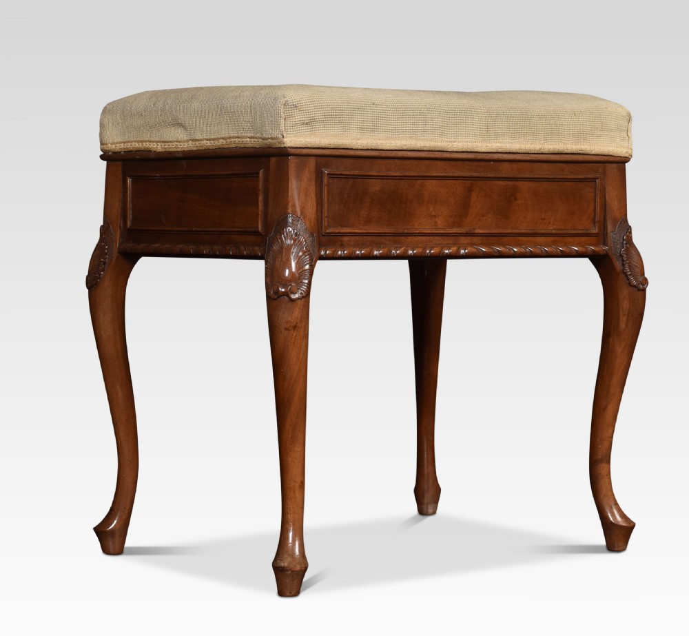 Mahogany piano stool View V