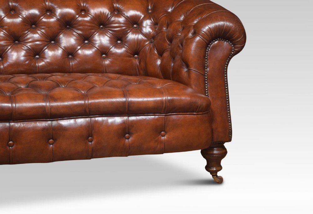 Leather Deep Buttoned Chesterfield View V