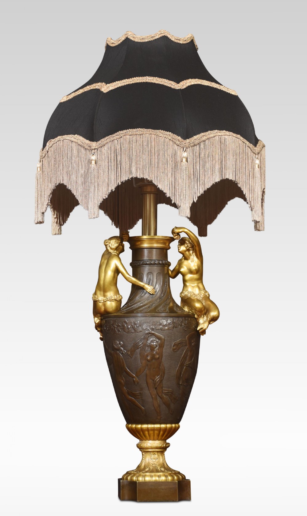 Gilt bronze table lamp