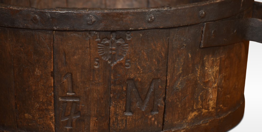 Oak planter in barrel form View II
