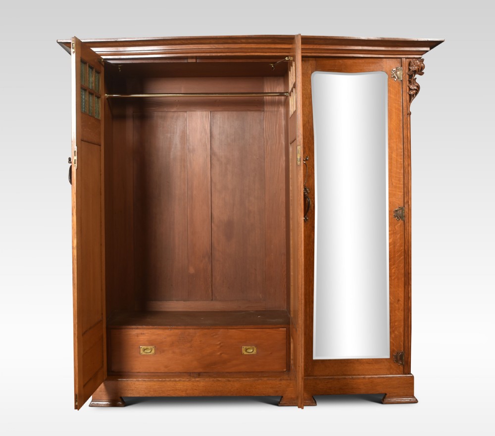 Arts and Crafts Oak Three Door Wardrobe View III
