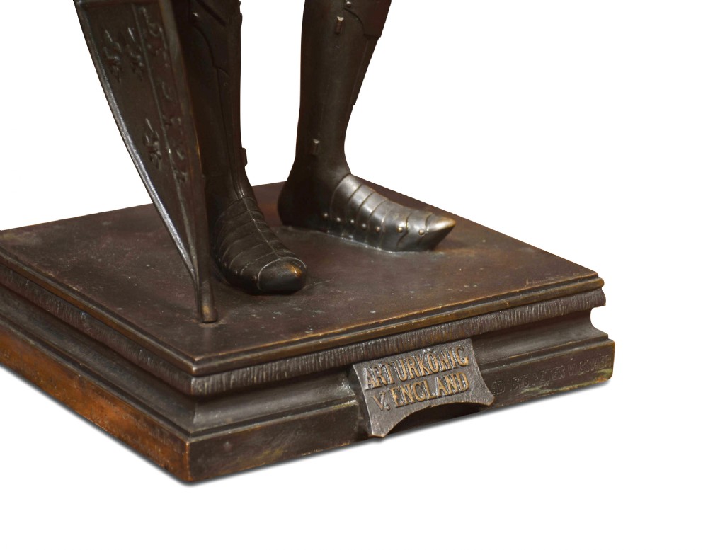 pair of 19th century bronze figures View IX