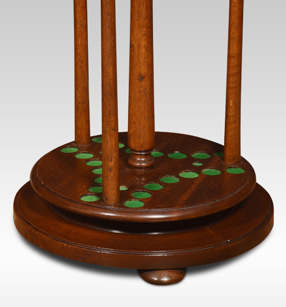  Oak revolving cue stand View II