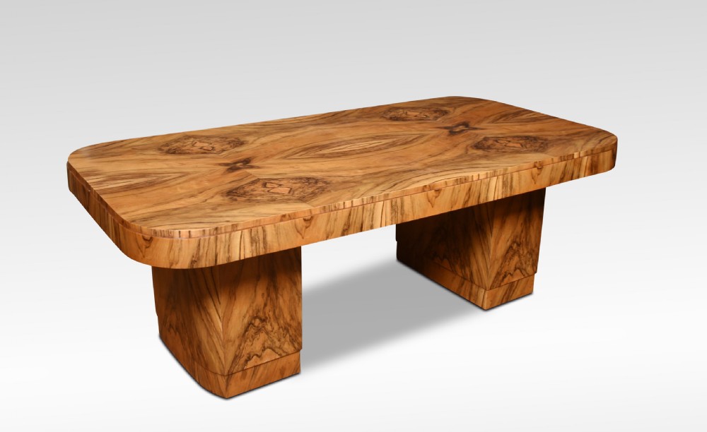 Art Deco Dining table