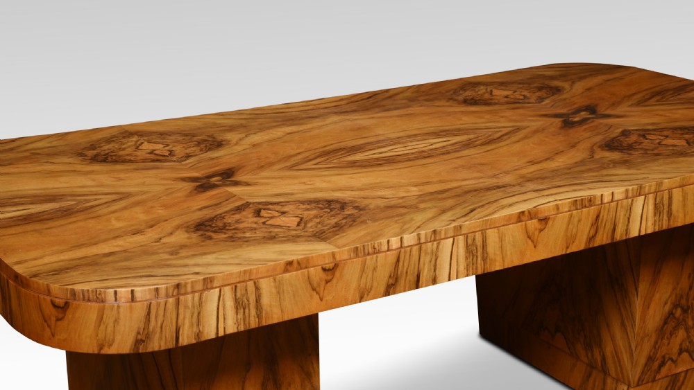 Art Deco Dining table View III