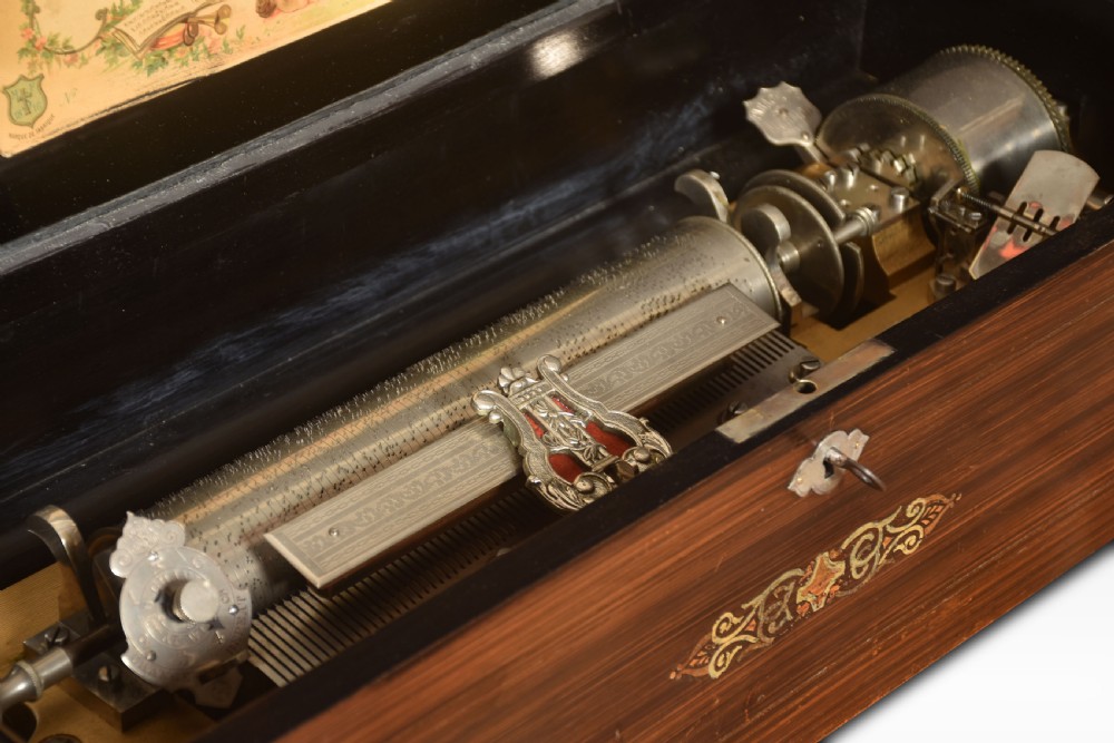 Cylinder musical box View IV