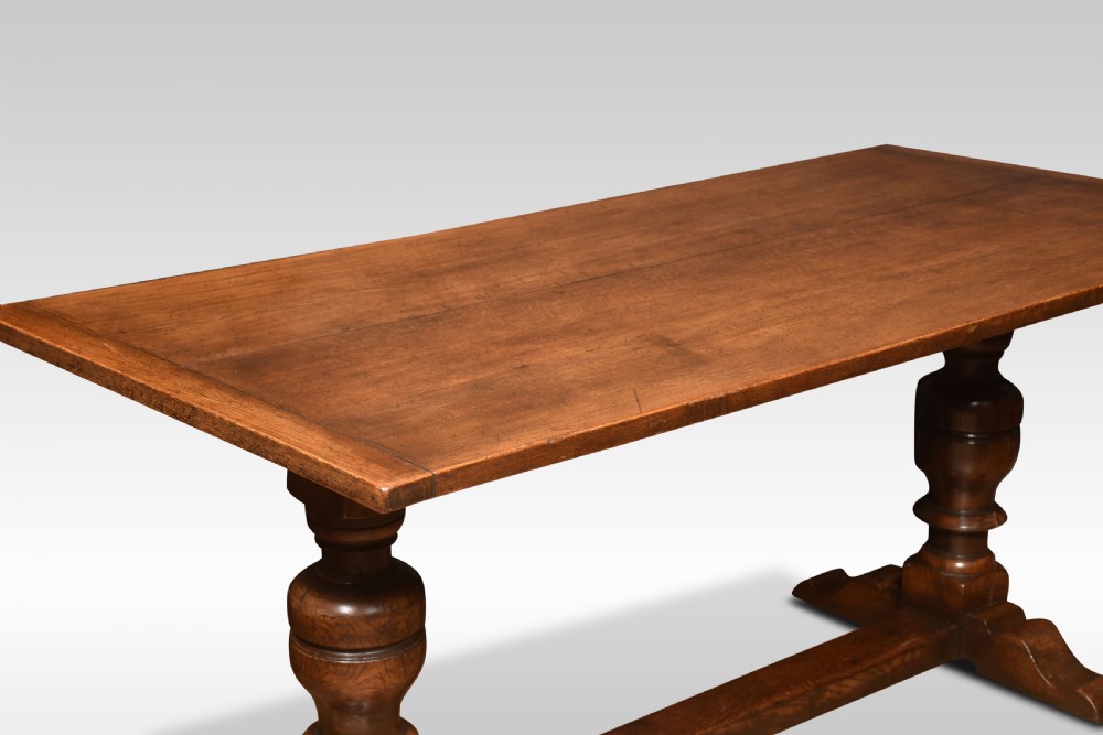 Oak refectory table View II