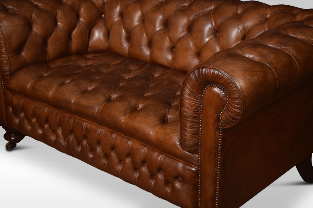 Brown leather chesterfield View VIII