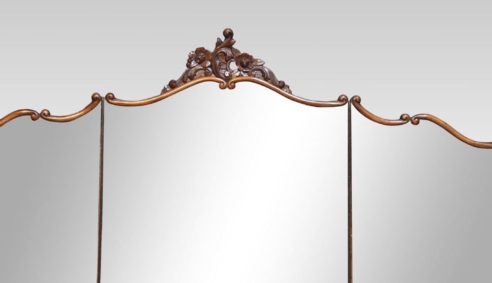 French Walnut dressing table View II