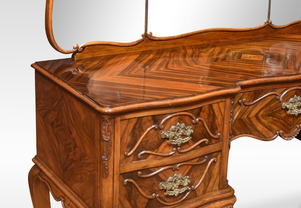 French Walnut dressing table View V