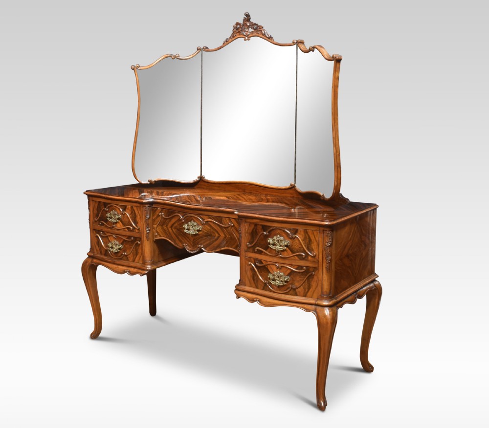 French Walnut dressing table View VI