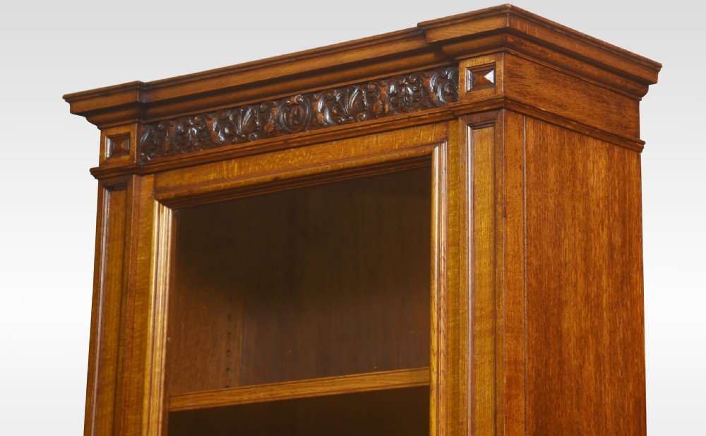 Pair of oak pier bookcase View IV