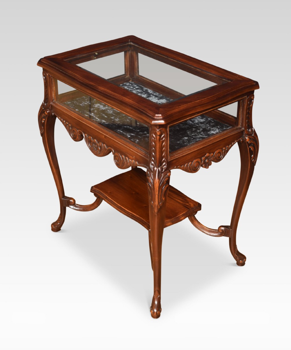 Mahogany Bijouterie Table