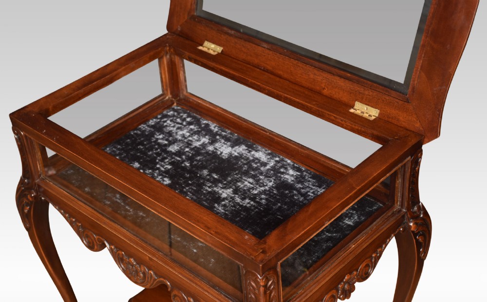 Mahogany Bijouterie Table View V