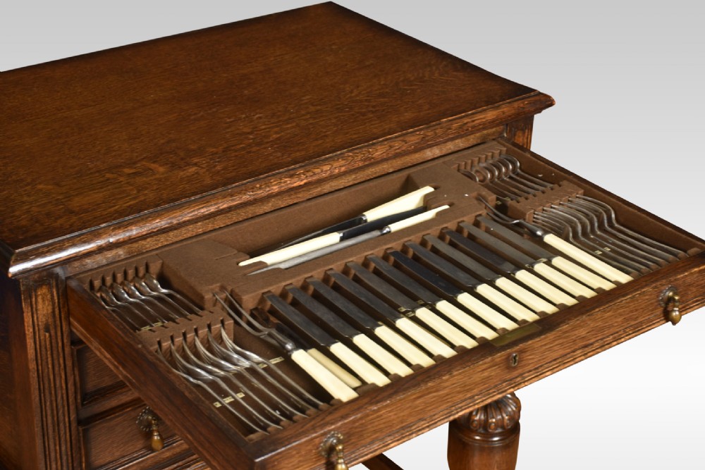 Oak Cased Canteen Of Cutlery View III