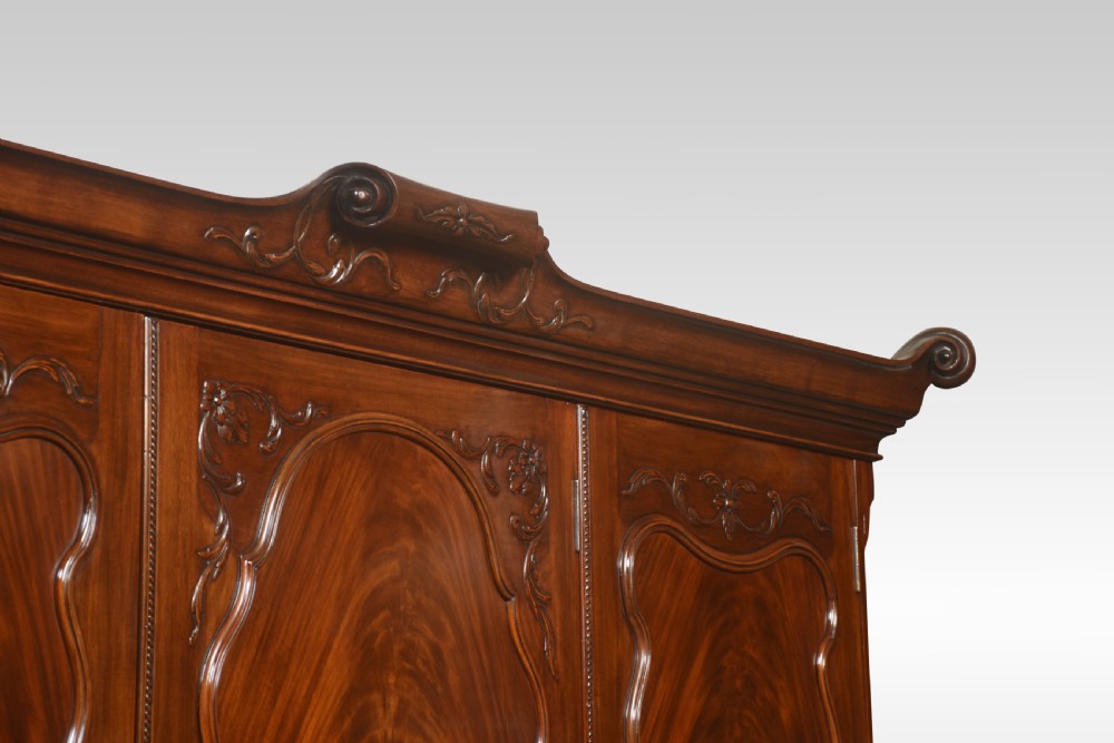 Mahogany three door wardrobe View XI