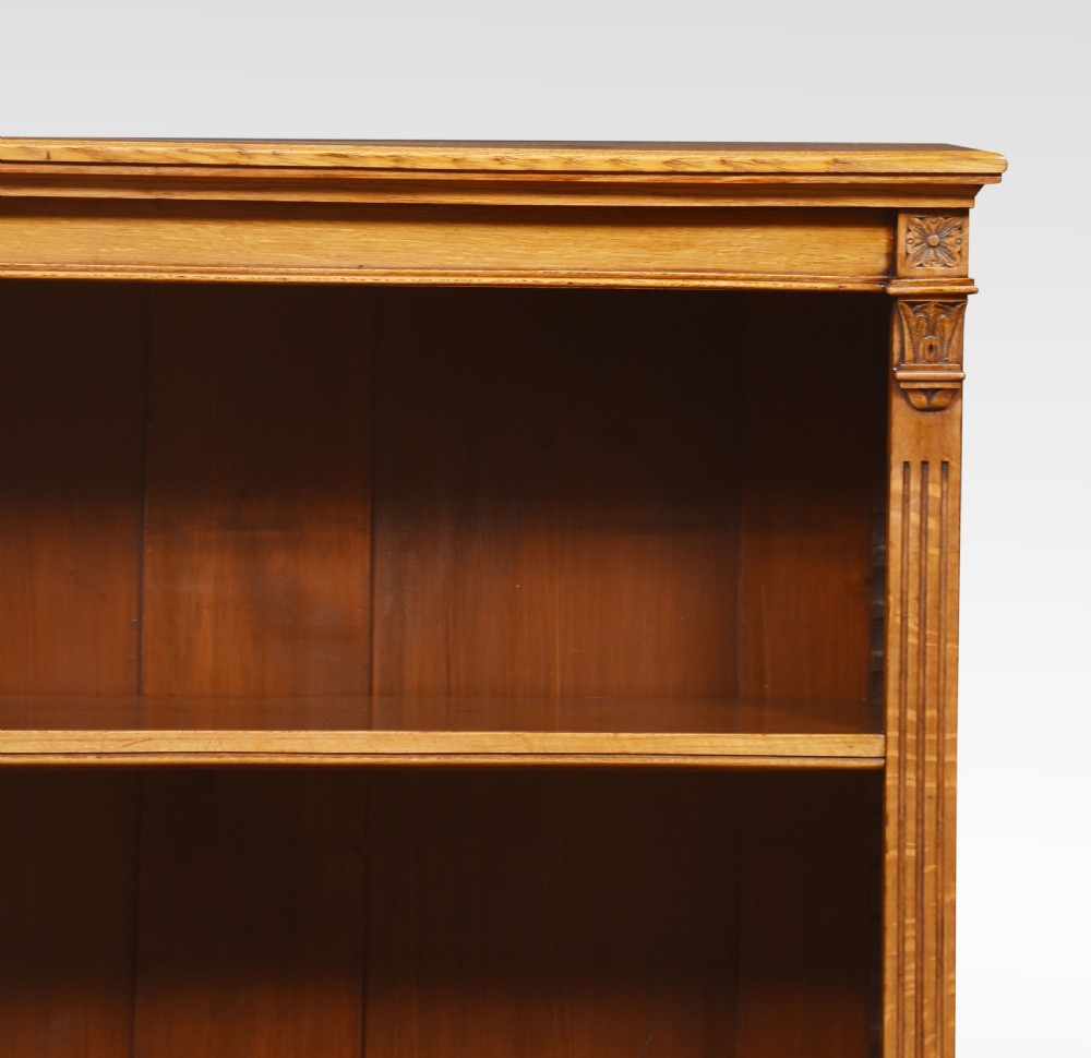 Oak open bookcase View III