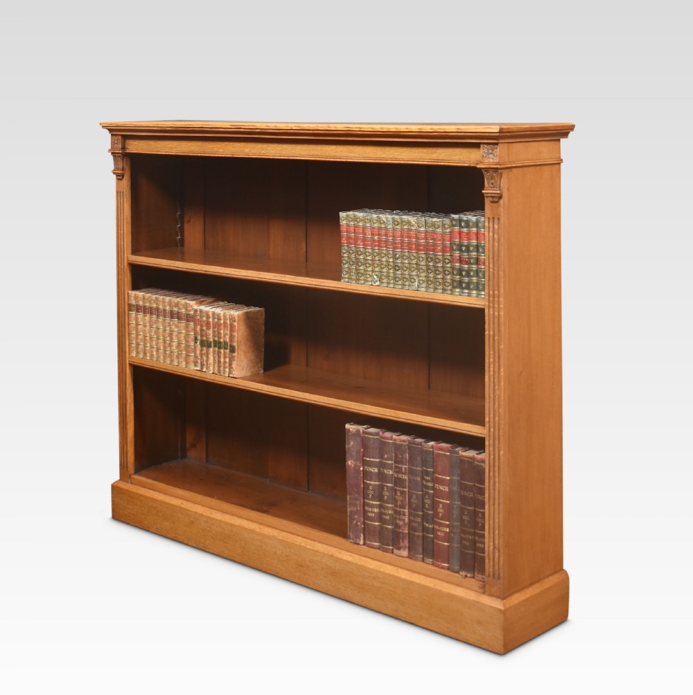 Oak open bookcase View VII