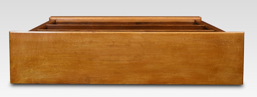 Oak open bookcase View VIII