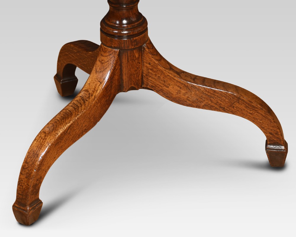 Oak tripod table View V