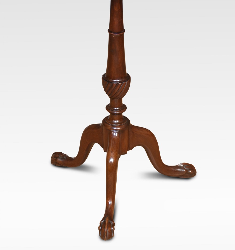 Pair of mahogany side tables View V