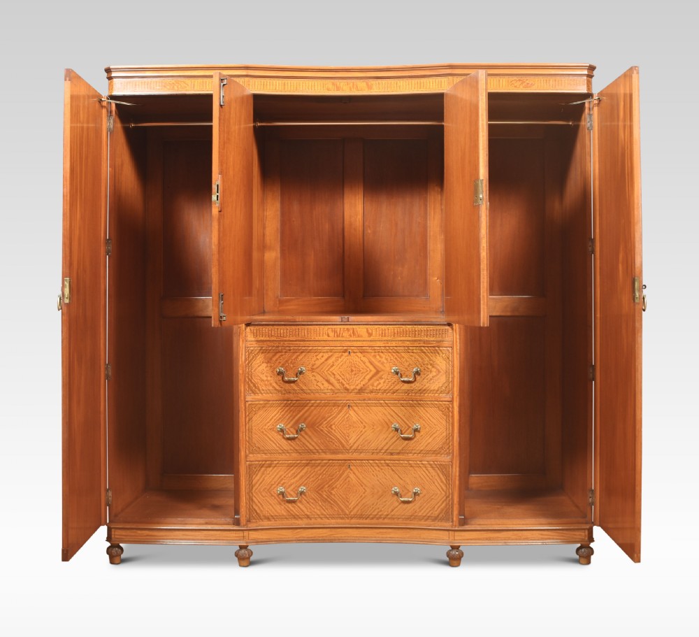 Satinwood concaved Compactum Wardrobe View III