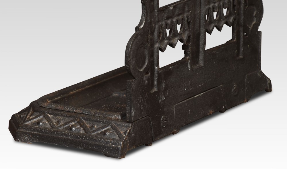 Falkirk cast iron umbrella stand View IV