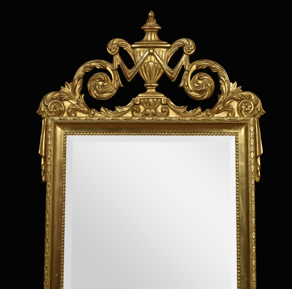 18th Century-style Giltwood Wall Mirror View IV