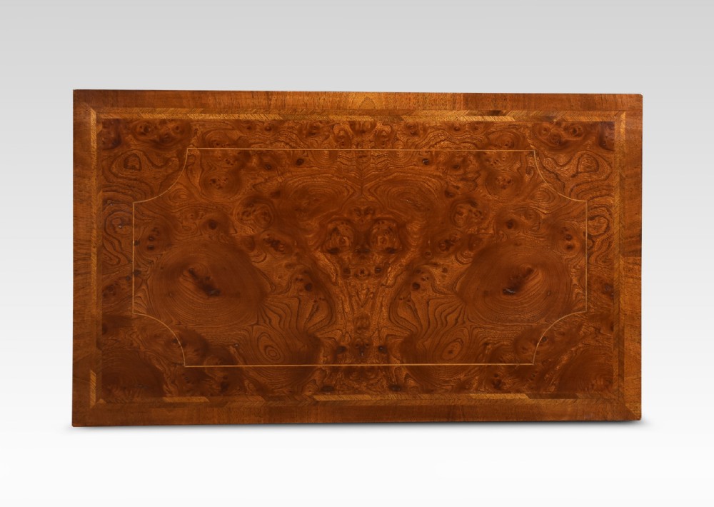 Pair of bachelor’s figured walnut chest of drawers View V