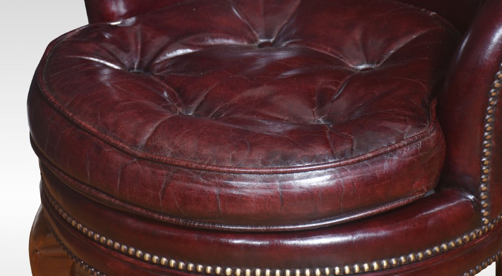 Leather revolving library tub chair View VII