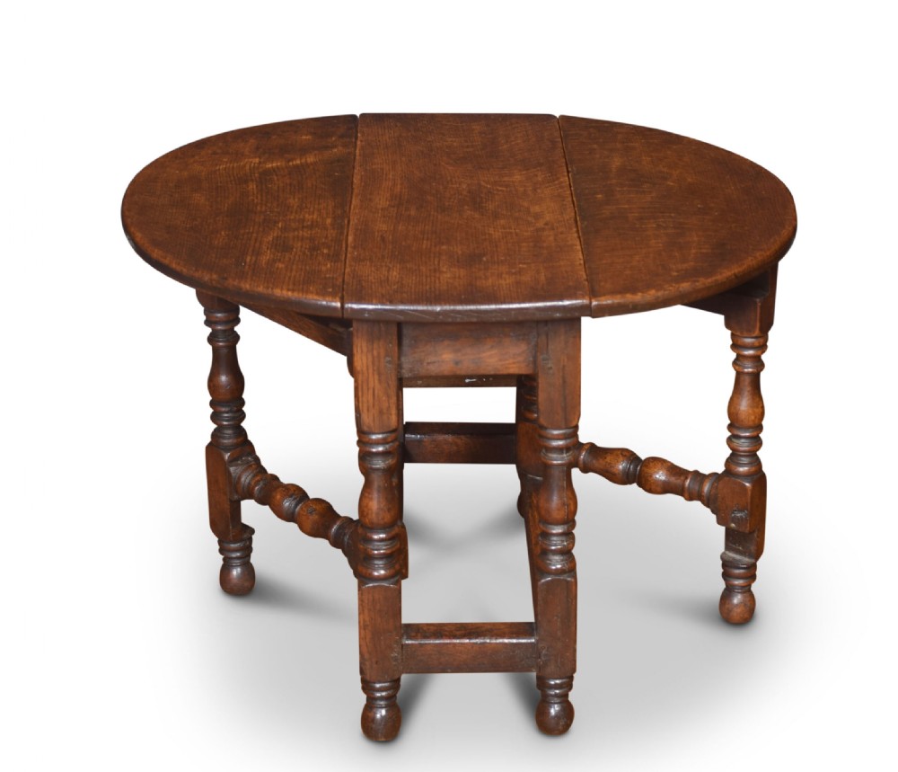 Small Oak Gate leg Table View IV