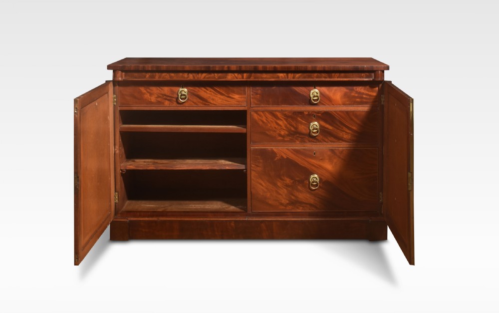 19th Century Mahogany sideboard View IV