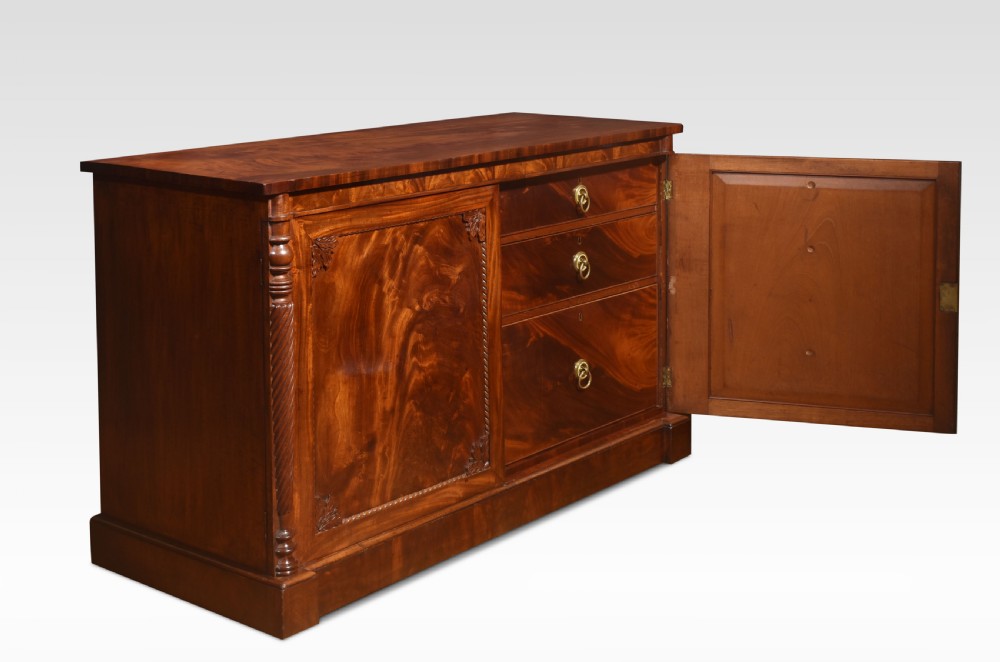 19th Century Mahogany sideboard View VI