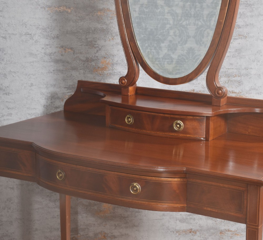 Mahogany inlaid dressing table View VIII