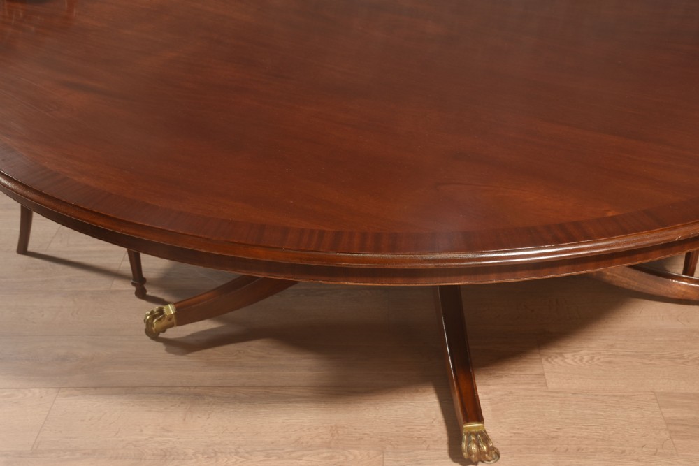 Mahogany cross banded circular dining table View V