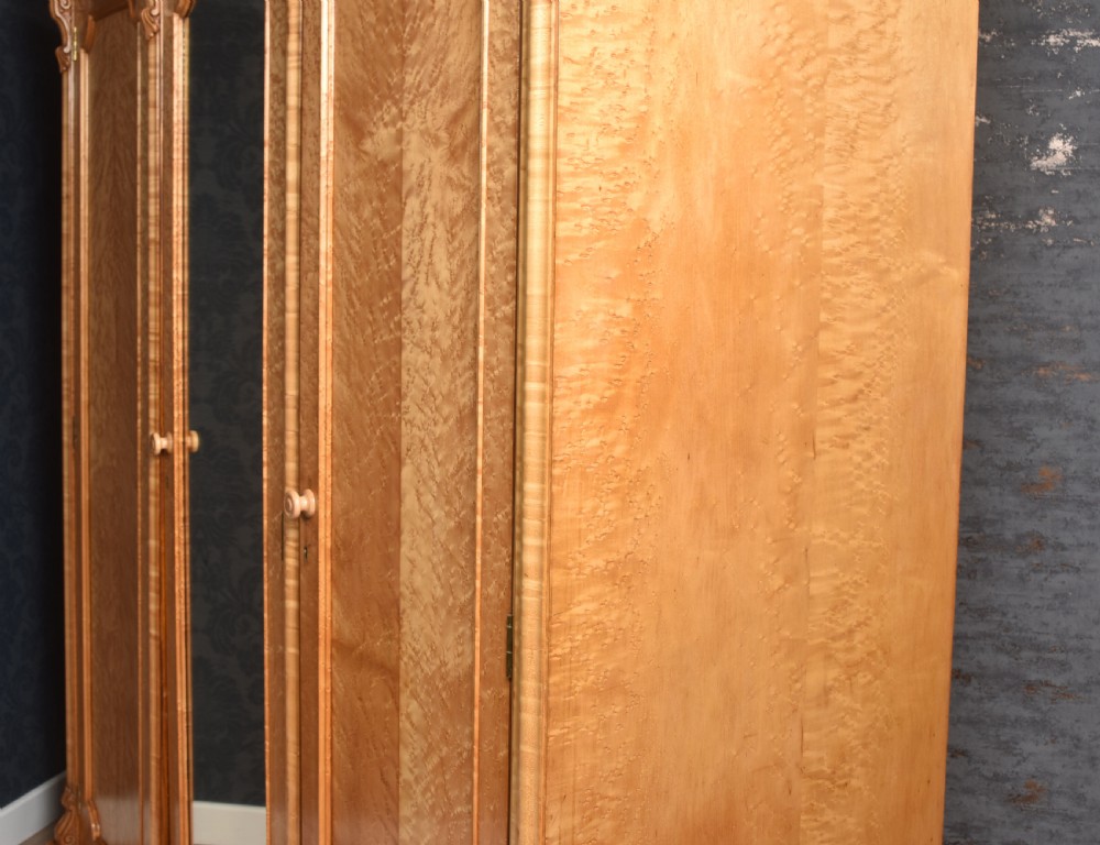 Large Maple Three door compactum wardrobe View XI