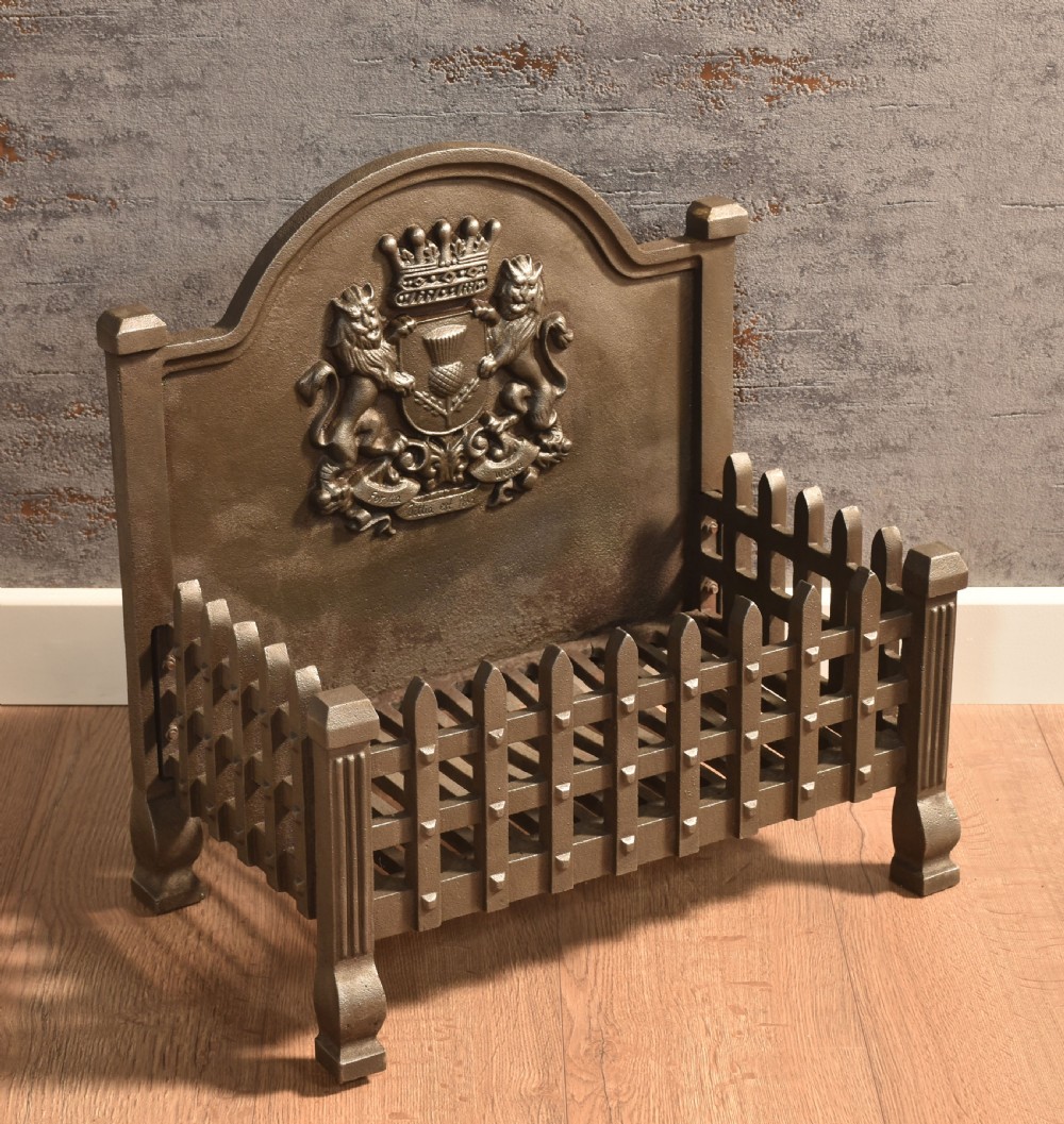 Cast iron fire grate