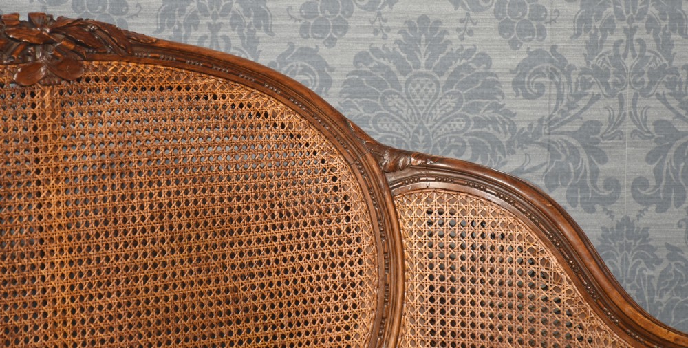 French Louis XVI style canape settee View VI