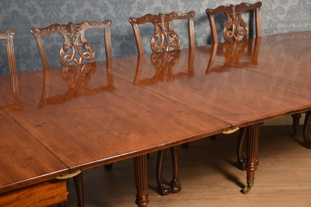 Mahogany extending dining table View II