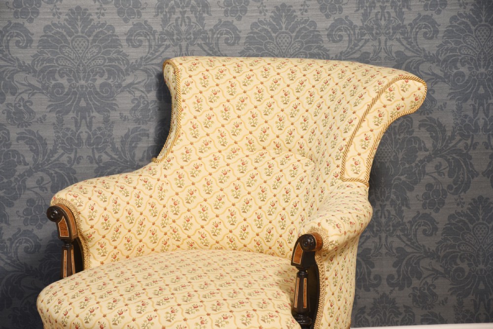 Set of two bedroom chairs View III