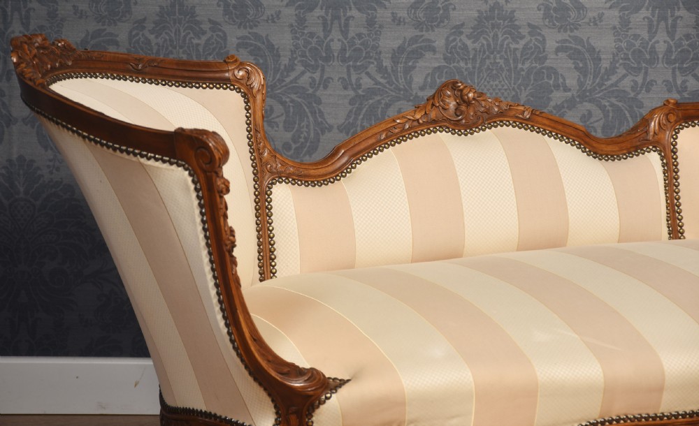 Carved walnut framed settee View III