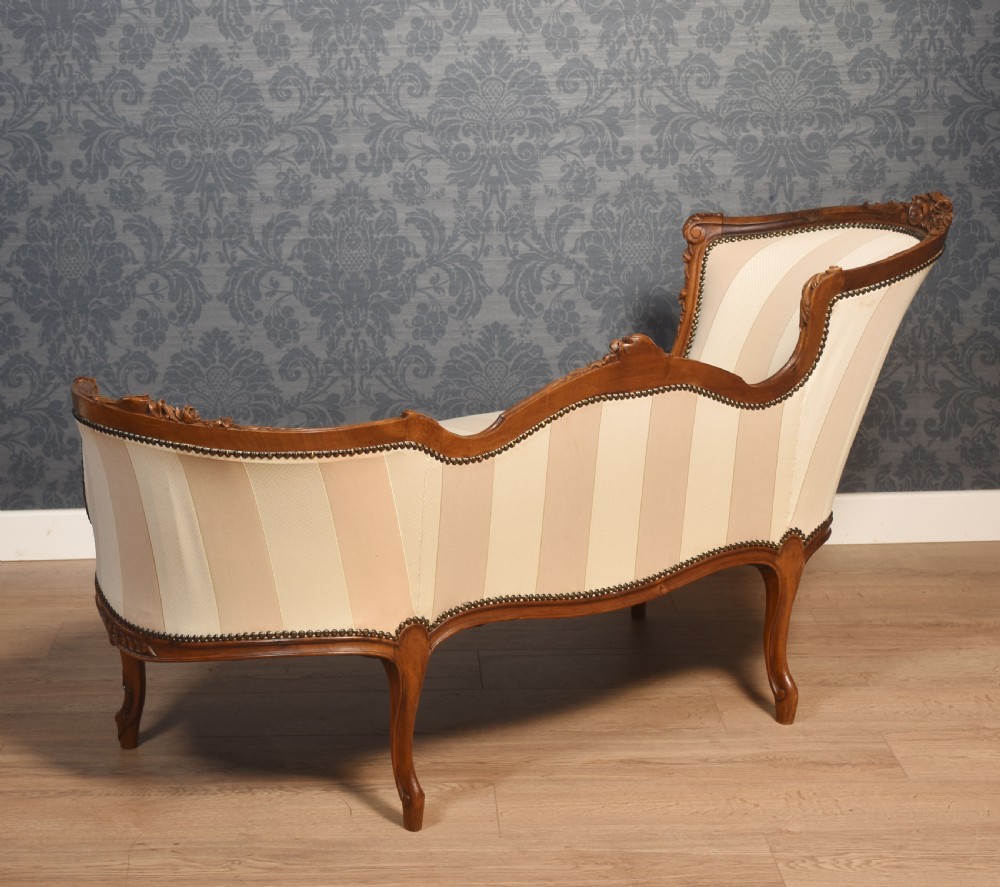 Carved walnut framed settee View XII