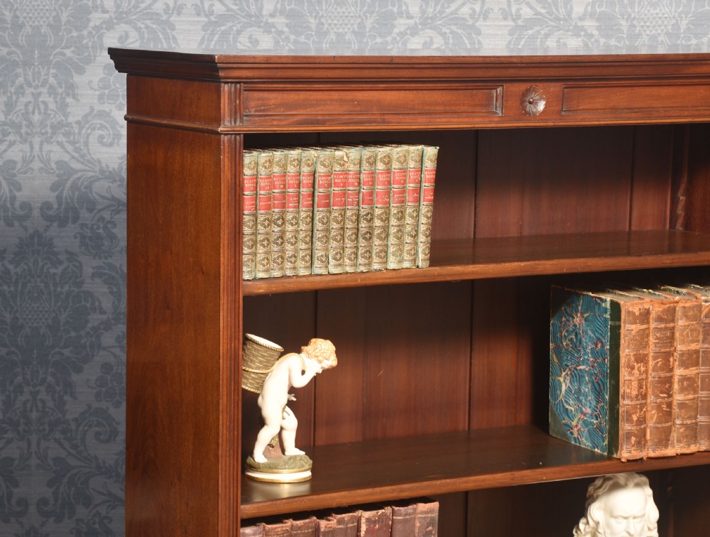 Mahogany open bookcase View VII