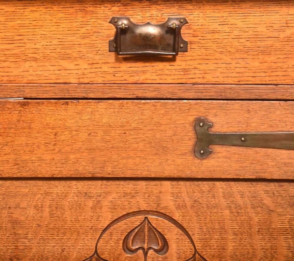 Art Nouveau oak sideboard View VII