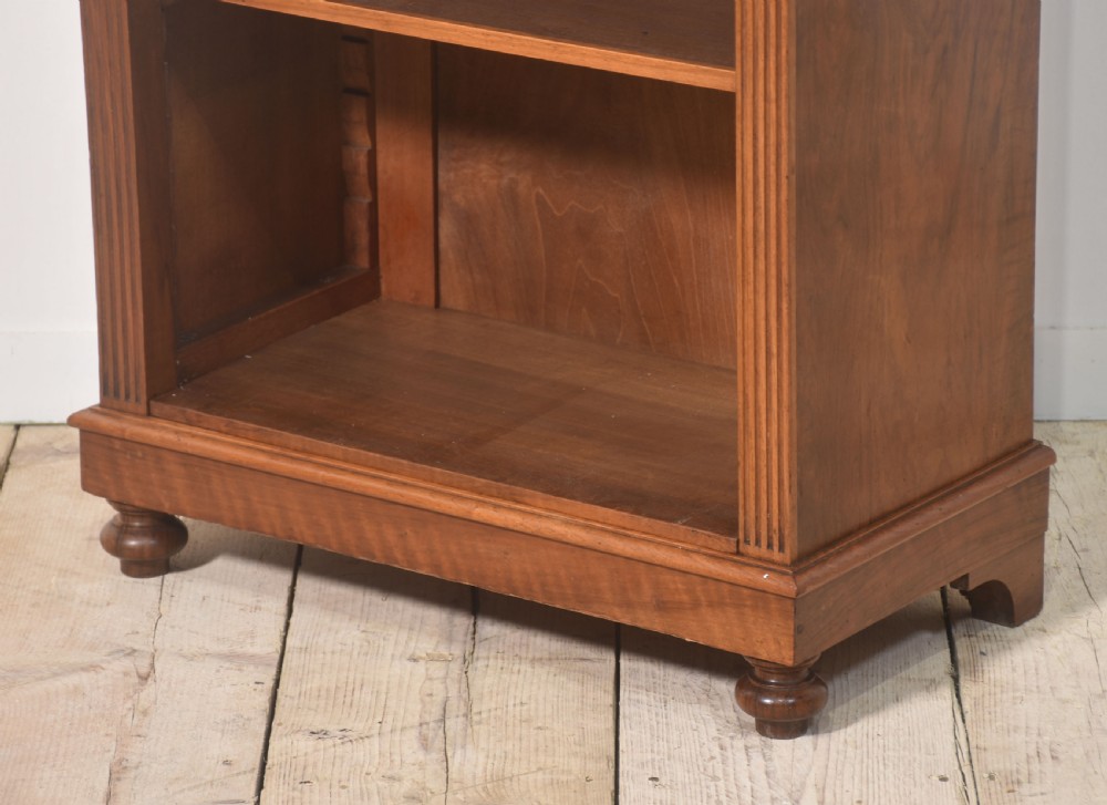 Walnut open bookcase View XI