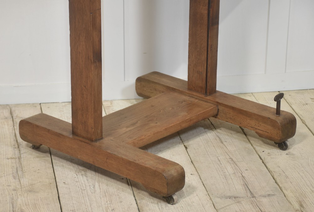 Oak artist’s fully adjustable studio easel View IV