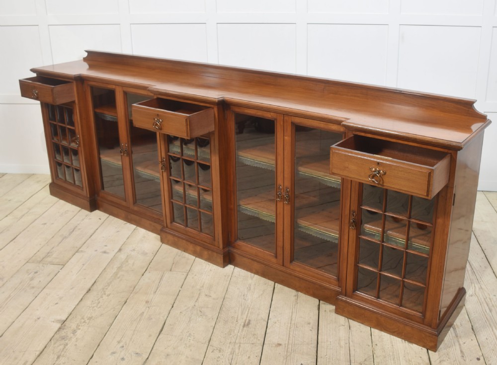 Large walnut breakfront low bookcase View XVI